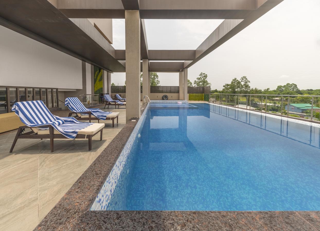 Вилла Cygnett Park Meghna Bongaigaon Экстерьер фото